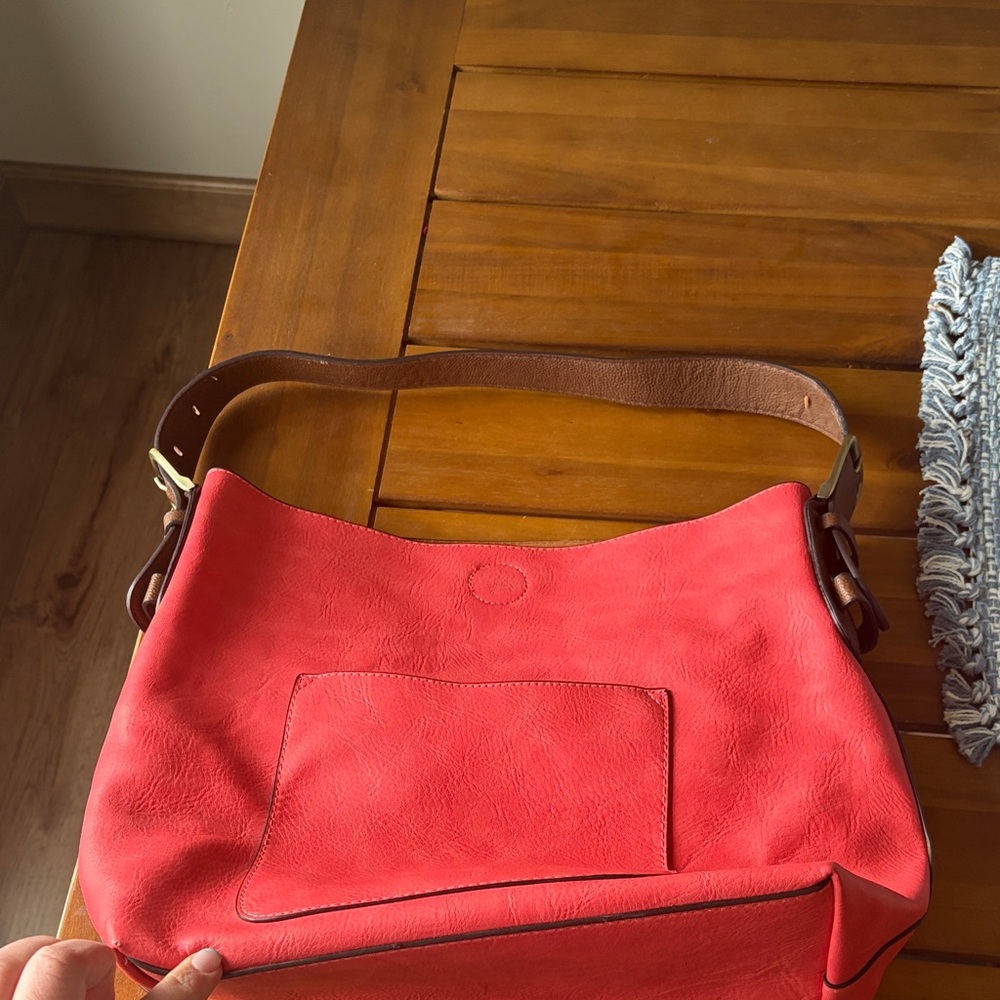 Women’s Red Leather Shoulder Bag